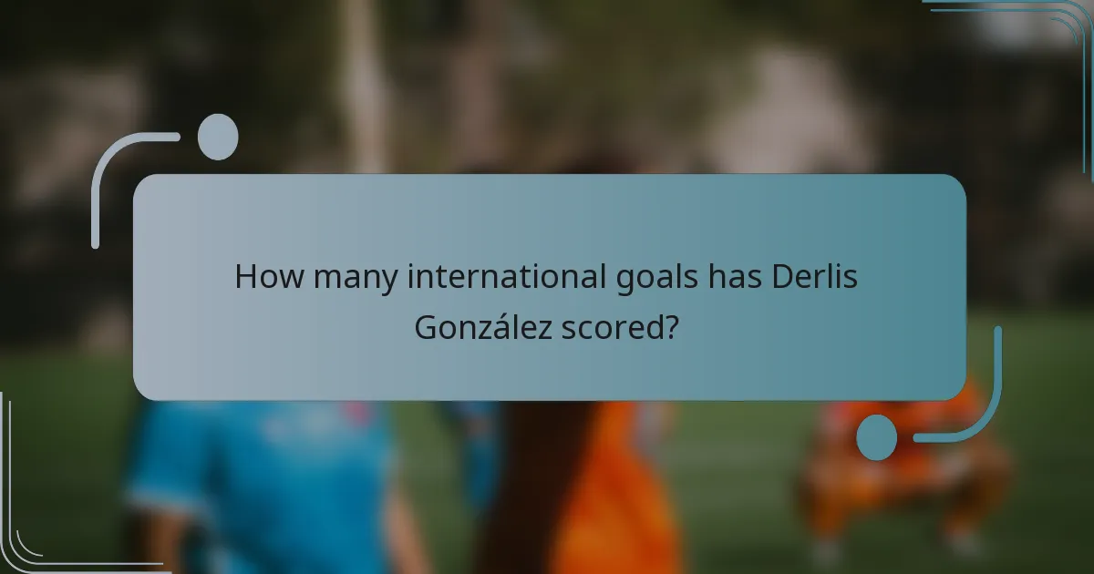How many international goals has Derlis González scored?